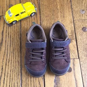 Stride Rite Sneakers EUC!